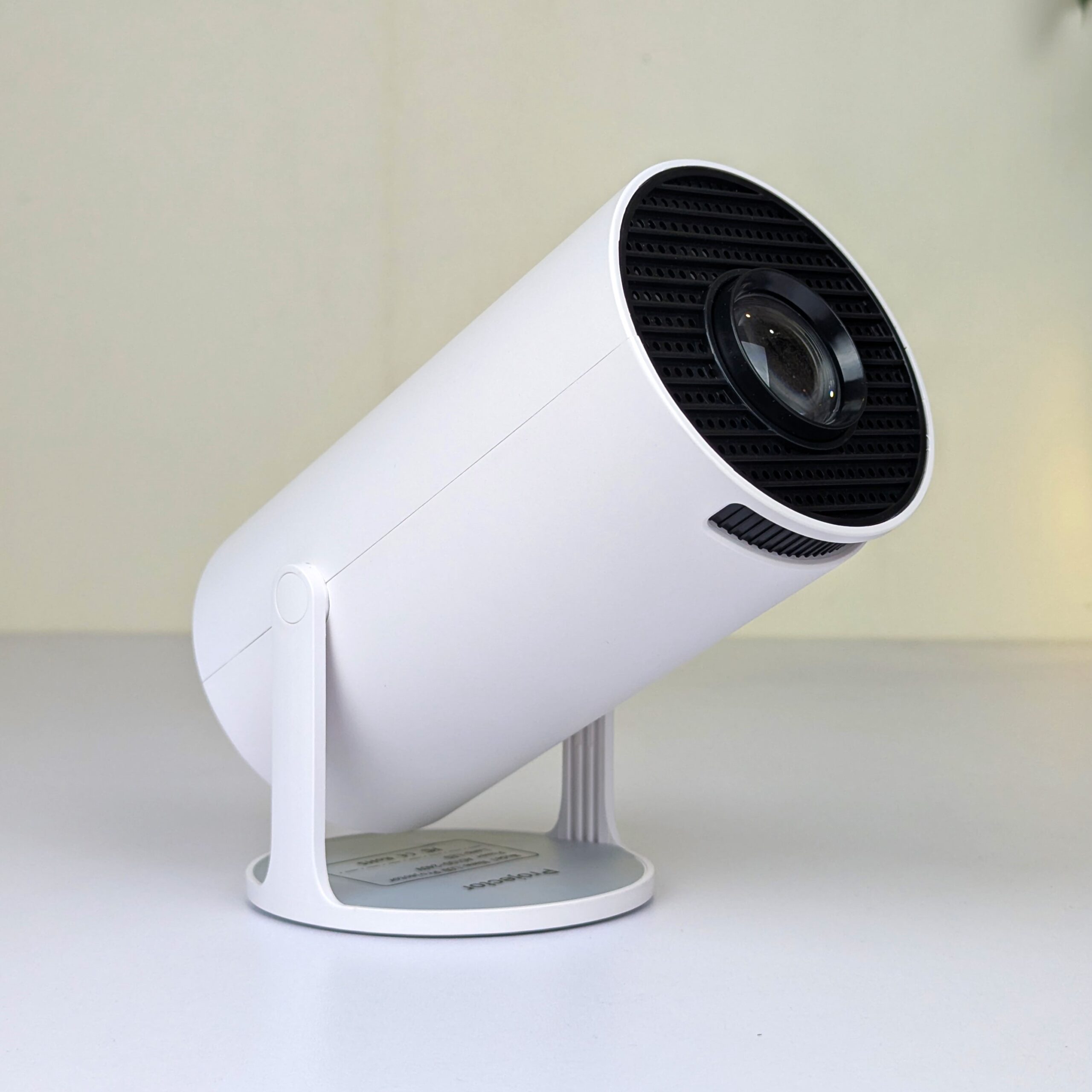 Magcubic HY300 Smart Mini Projector - 4K Supported, WiFi 6, Android OS - Image 4